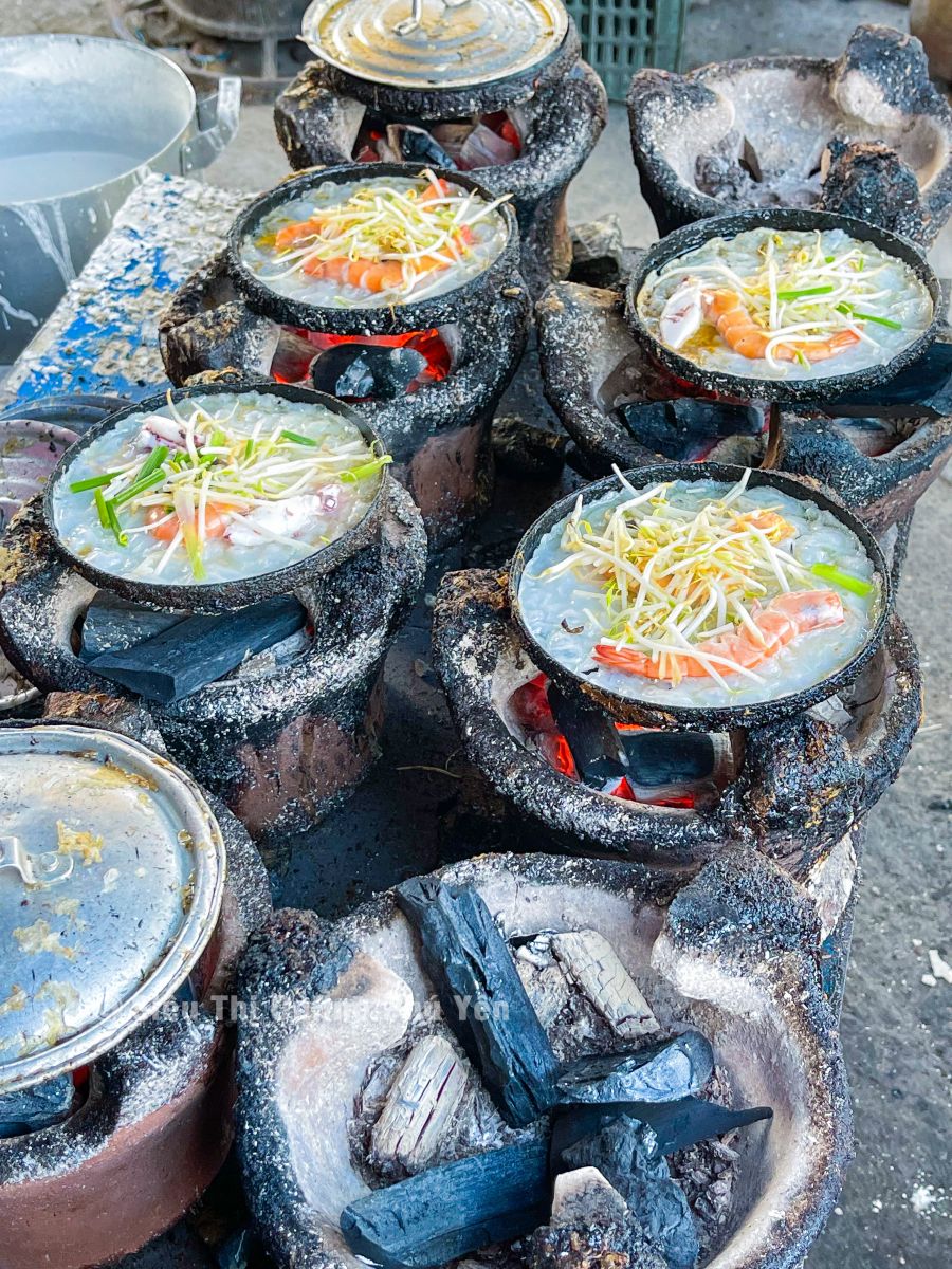 Bánh Xèo Bến Xe Thuận Thảo