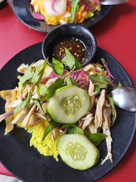 Cơm gà 92