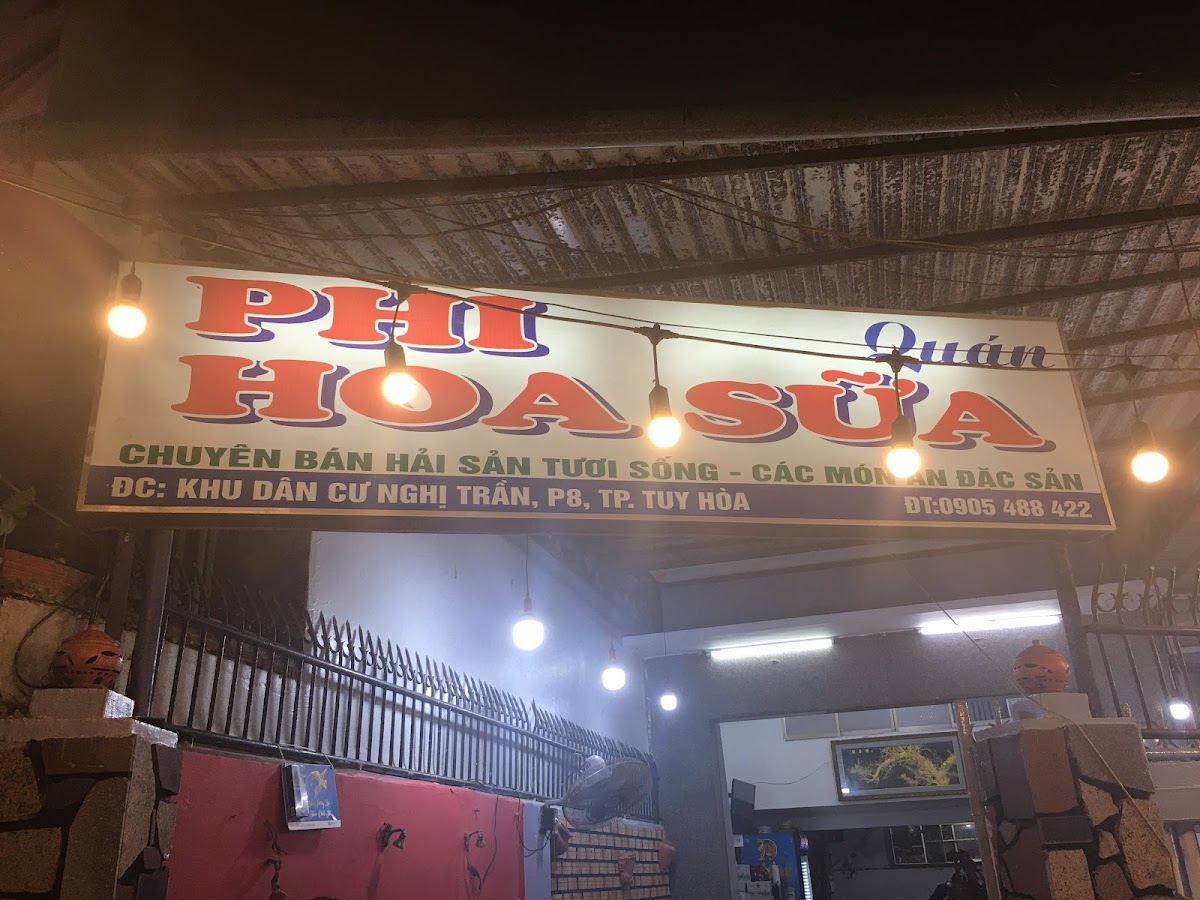 Quán hải sản Phi Hoa Sữa